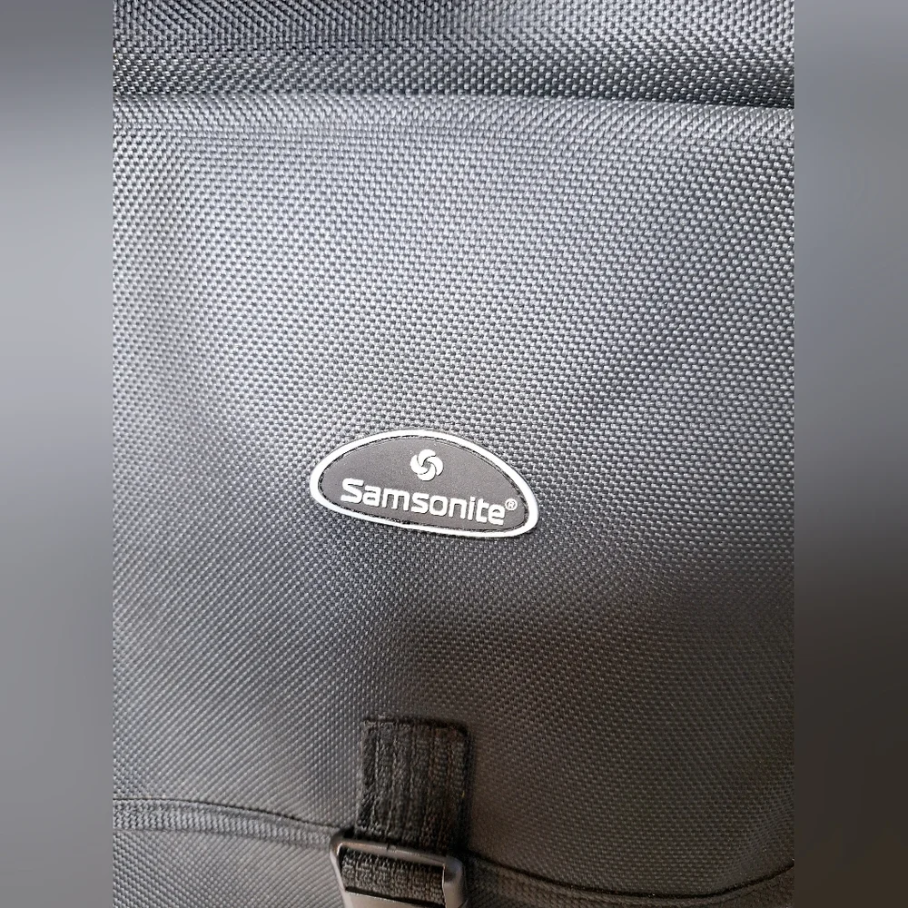 NWOT Samsonite